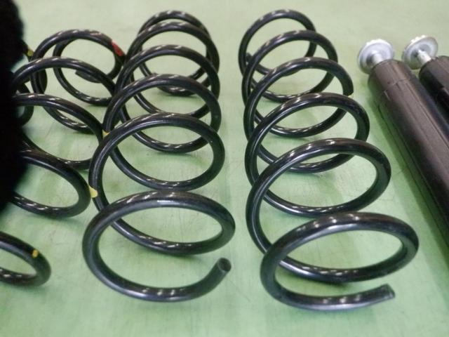 HONDA genuine
Suspension kit