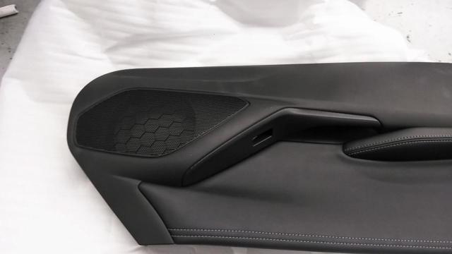 2-piece genuine Mazda parts
Door lining