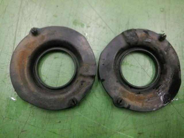 SUZUKI genuine
Suspension kit