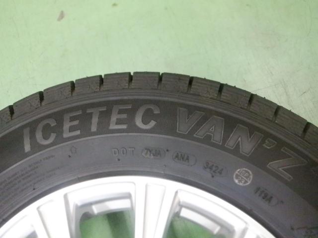 1weds(ウェッズ)JOKER(ジョーカー) SHOTT + KENDA ICETEC VAN’Z WR01