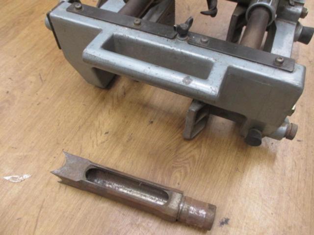 日立工機 深穴角のみ機