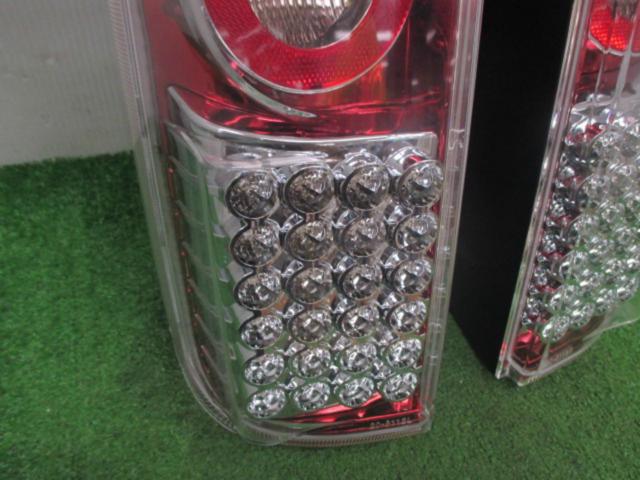 メーカー不明 LEDテールレンズ
