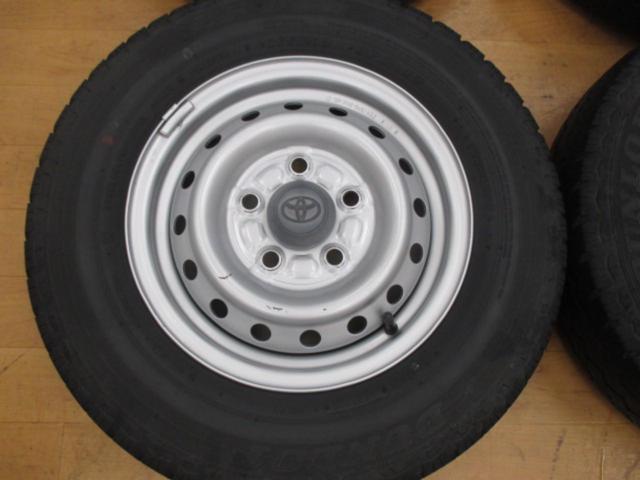 トヨタ純正(TOYOTA) タウンエース/S402系 純正スチールホイール + DUNLOP SP LT5(2020年製造) ★とりあえずの純正戻しなどに★