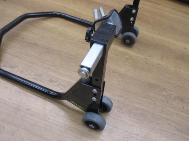 General-purpose Unit
Rear maintenance stand