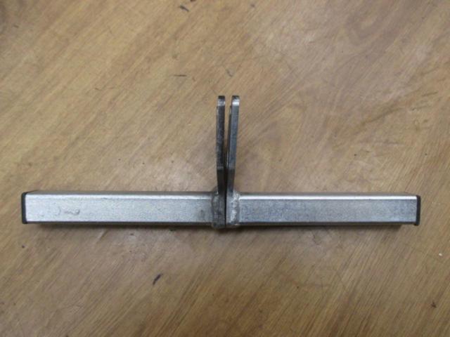 General-purpose Unit
Rear maintenance stand