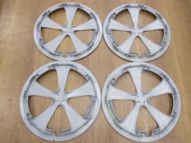 TOYOTA プリウス/ZVW30 後期純正ホイールキャップ