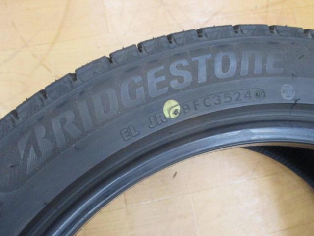 BRIDGESTONE BLIZZAK VRX3(2024年製造)