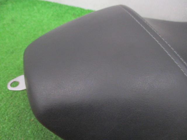 【スポーツスターXL1200】HarleyDavidson 純正シングルシート