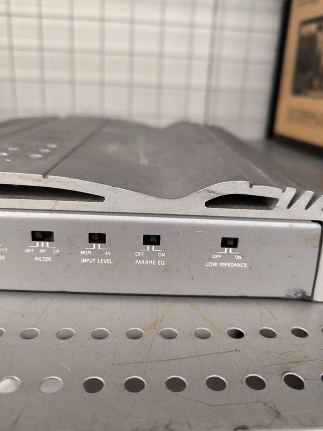 ALPINE MRV-T505  2chパワーアンプ