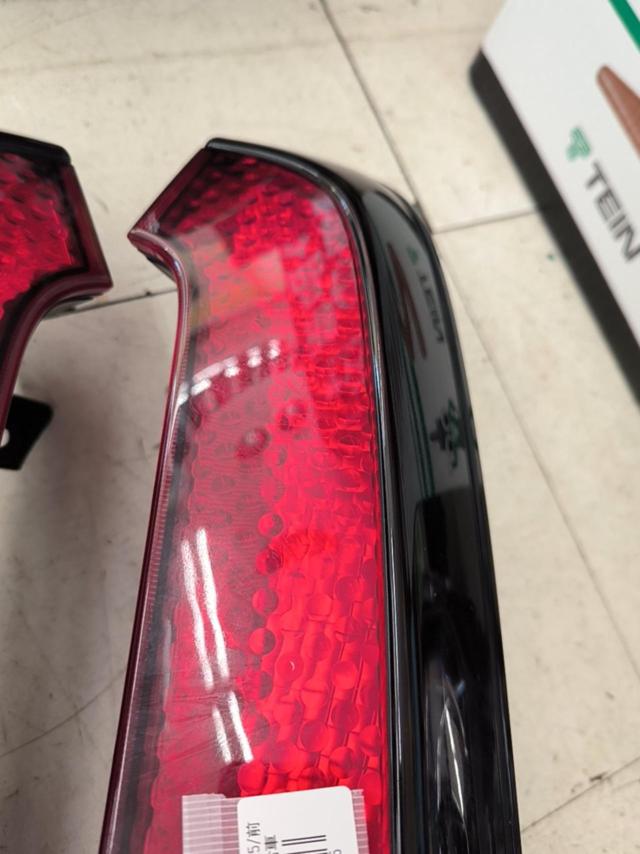【日産純正】セレナ/C25/前期 純正テール