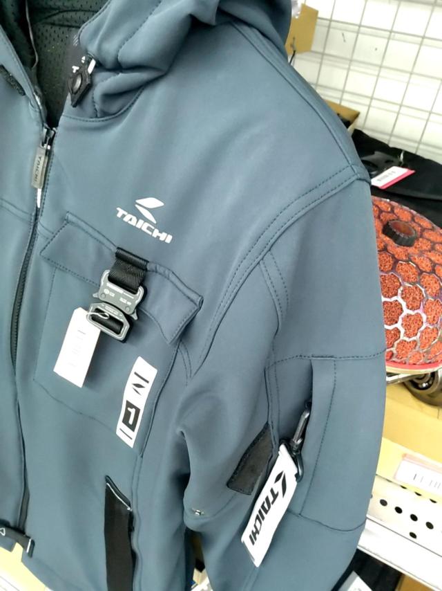 RS TAICHI  クイックドライパーカー RSJ335