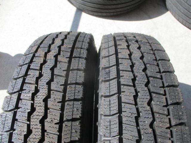 Honda genuine
Vamos
Genuine wheels + DUNLOP WINTER
MAXX
SV01