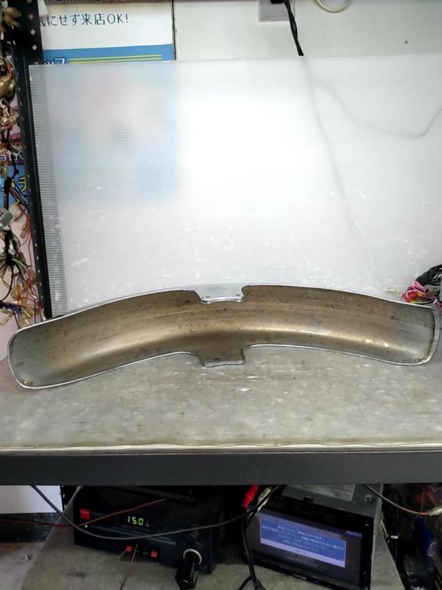 YAMAHA YB125SP 純正フロントフェンダー