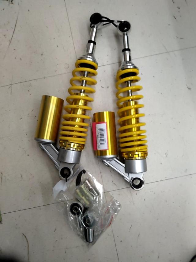 RC タンク別体リアショックサス