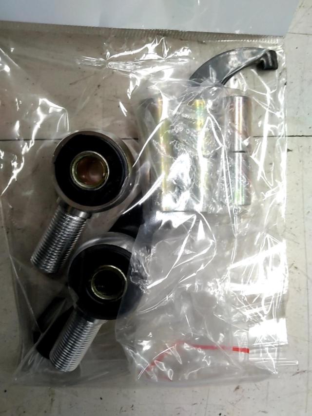 RC タンク別体リアショックサス