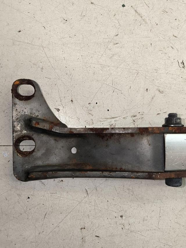 Honda Genuine Integra/TypeR/DC2
Genuine front tower bar
