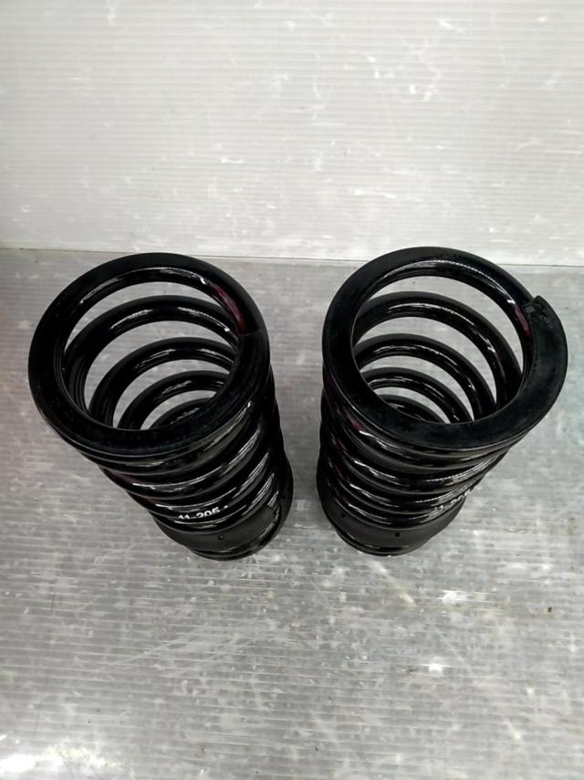 メーカー不明 直巻きスプリング
