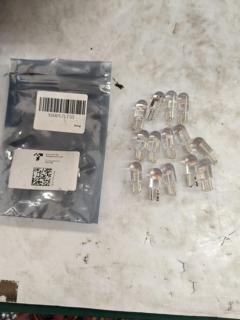 メーカー不明 LED T10 14個入り