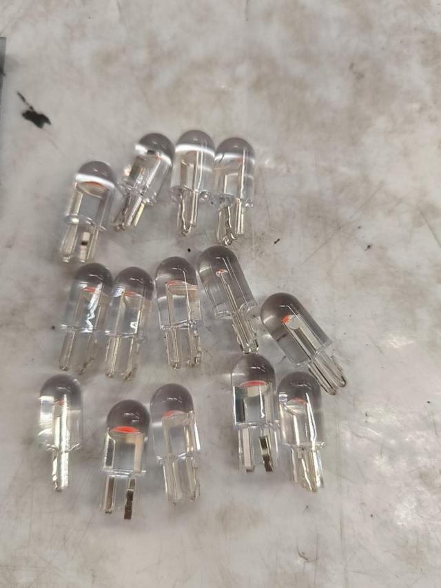 メーカー不明 LED T10 14個入り