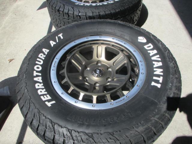 WORK CRAG T-GRABIC + DAVANTI TERRATOURA A/T 285/70R17 121/118Q 8PR