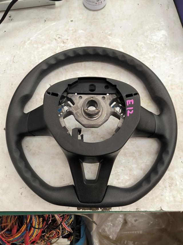 日産純正 D型ステアリング