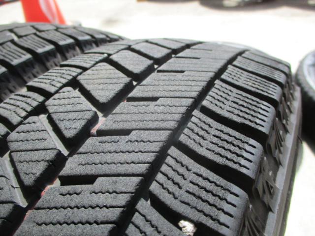 BRIDGESTONE TOPRUN VR5 +  BLIZZAK VRX3 155/65R14