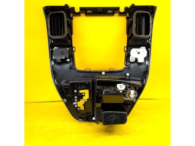 トヨタ純正(TOYOTA) アルファード/10系/前期 純正オーディオパネル