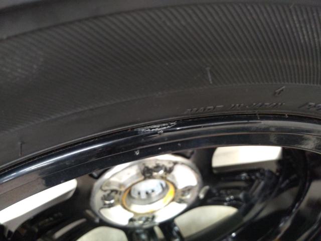 ダイハツ純正(DAIHATSU)ムーヴカスタム RS LA850S 純正ホイール+BRIDGESTONE BLIZZAK VRX3 165/55R15