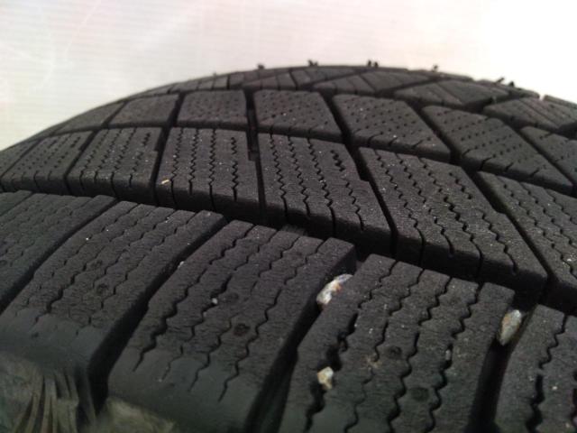 BRIDGESTONE(ブリヂストン)PREO L5 + BRIDGESTONE(ブリヂストン)BLIZZAK VRX3 195/65R15