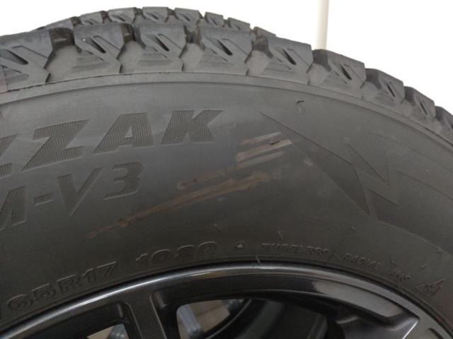 NISSAN純正オプション エスティーロ Estilo+【BRIDGESTONE】BLIZZAK DM-V3
