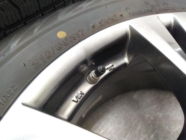 Lehrmeister(レアマイスター) L-F LOUNGE + BRIDGESTONE(ブリヂストン)BLIZZAK VRX2 215/60R17