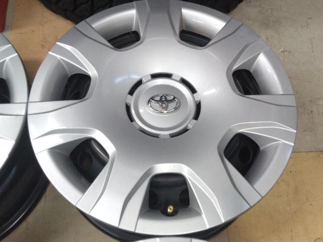 Toyota genuine parts
Hiace 200
Wheels from the 4th generation onwards