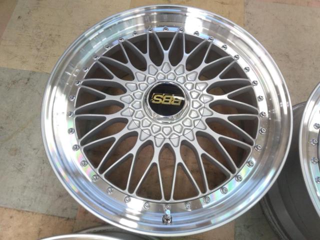 Brand new, over 1 million yen!!
BBS (BB es)
SUPER-RS/RS566/RS567
Wheel