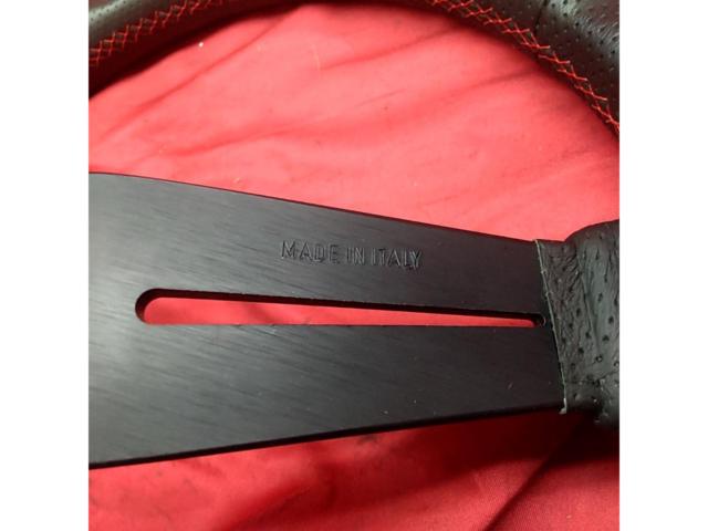【NARDI】Deep Corn 35 Black / black spokes ディープコーンステアリング 350mm