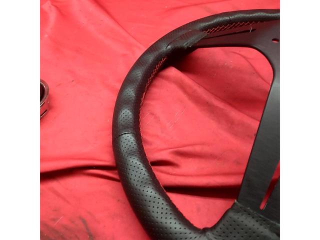 【NARDI】Deep Corn 35 Black / black spokes ディープコーンステアリング 350mm