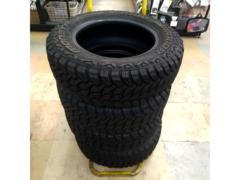 【4本】MONSTA MUD WARRIOR LT215/70R16