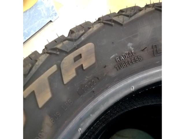 【4本】MONSTA MUD WARRIOR LT215/70R16