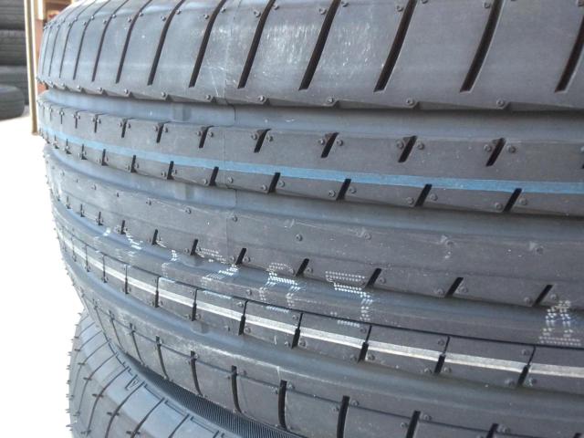 新車外し 【YOKOHAMA】ADVAN V61 225/65R17 2本セット