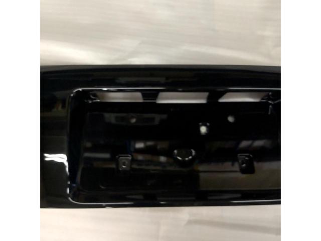 三菱純正(MITSUBISHI)デリカ D:5/CV系 リアガーニッシュ