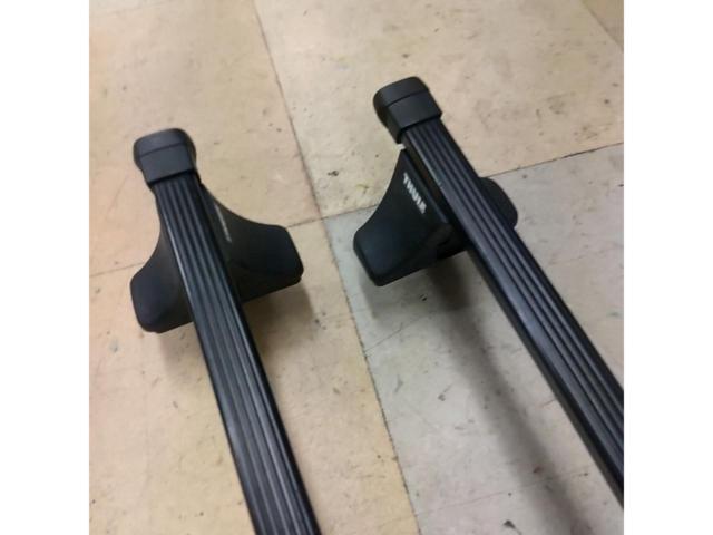 【THULE】ベースキャリア/スクエアバー ミラココア/L675Sにて使用