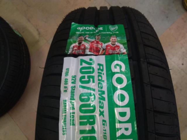 トヨタ純正(TOYOTA)  VOXY/80系 煌 純正OP BBS製 純正ホイール  +GOODRIDE RIDEMAX G-118