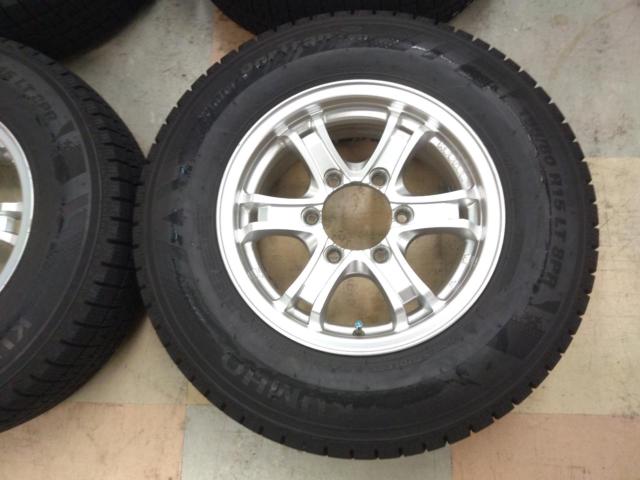 weds (Weds)
KEELER (Keeler)
Wheel
+
KUMHO / MARSHAL
WinTer
PorTran
CW 61
195 / 80R15
107 / 105L
8PR