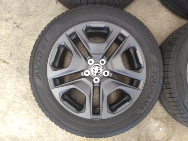 【トヨタ純正】RAV4 アドベンチャー 後期 アルミホイール+【YOKOHAMA】AVID GT 235/55R19