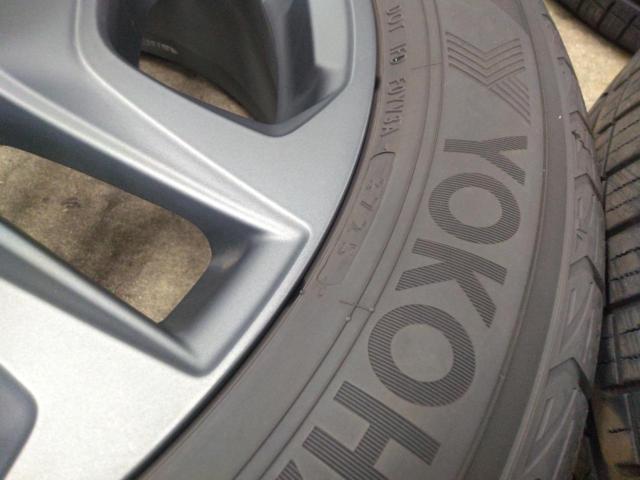 【トヨタ純正】RAV4 アドベンチャー 後期 アルミホイール+【YOKOHAMA】AVID GT 235/55R19