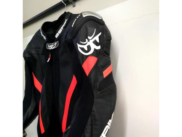 【BERIK】 RACE-DEP2.0 レーシングスーツ