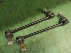 Manufacturer unknown stabilizer link
Used in a RAV4 (50 series/4WD)