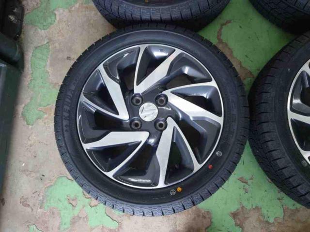 Suzuki genuine (SUZUKI)
Spacia original wheel
+
KENDA (Kenda)
KR36
ICETECNEO
165 / 55R15
100-4H
4 pieces set