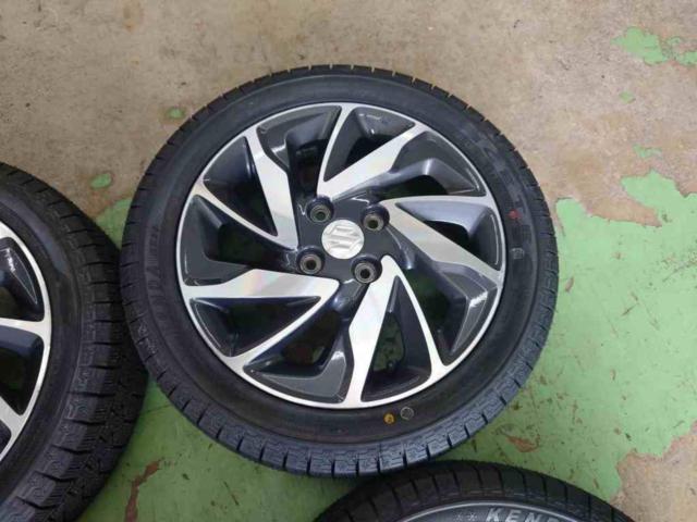 Suzuki genuine (SUZUKI)
Spacia original wheel
+
KENDA (Kenda)
KR36
ICETECNEO
165 / 55R15
100-4H
4 pieces set