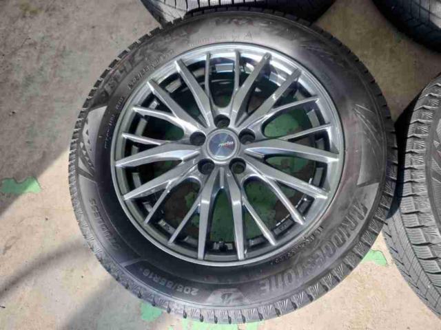 weds(ウェッズ)  RAVRION RM01  + BRIDGESTONE(ブリヂストン) BLIZZAK VRX3 205/55R16 100-5H 4本セット