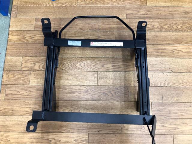 BRIDE
Super Seat rail
FO type
Driver side
BP system
Legacy Touring Wagon / BL system
Legacy B4/GH series
Impreza
